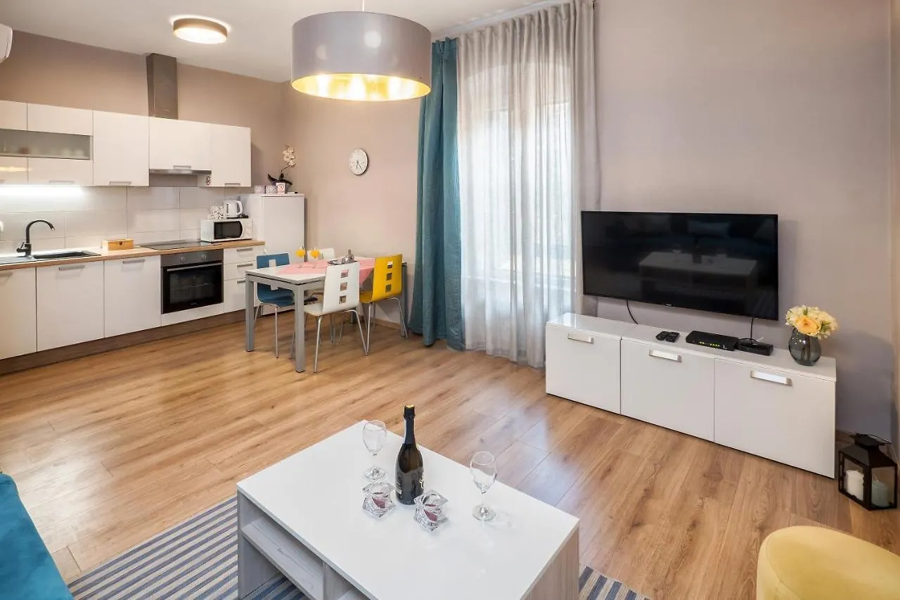 Apartment Queen Teuta In The Heart Of Split Historical Heritage