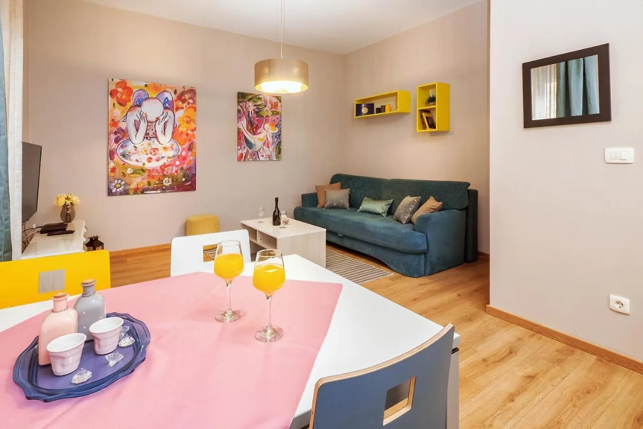 Apartment Queen Teuta In The Heart Of Split Historical Heritage