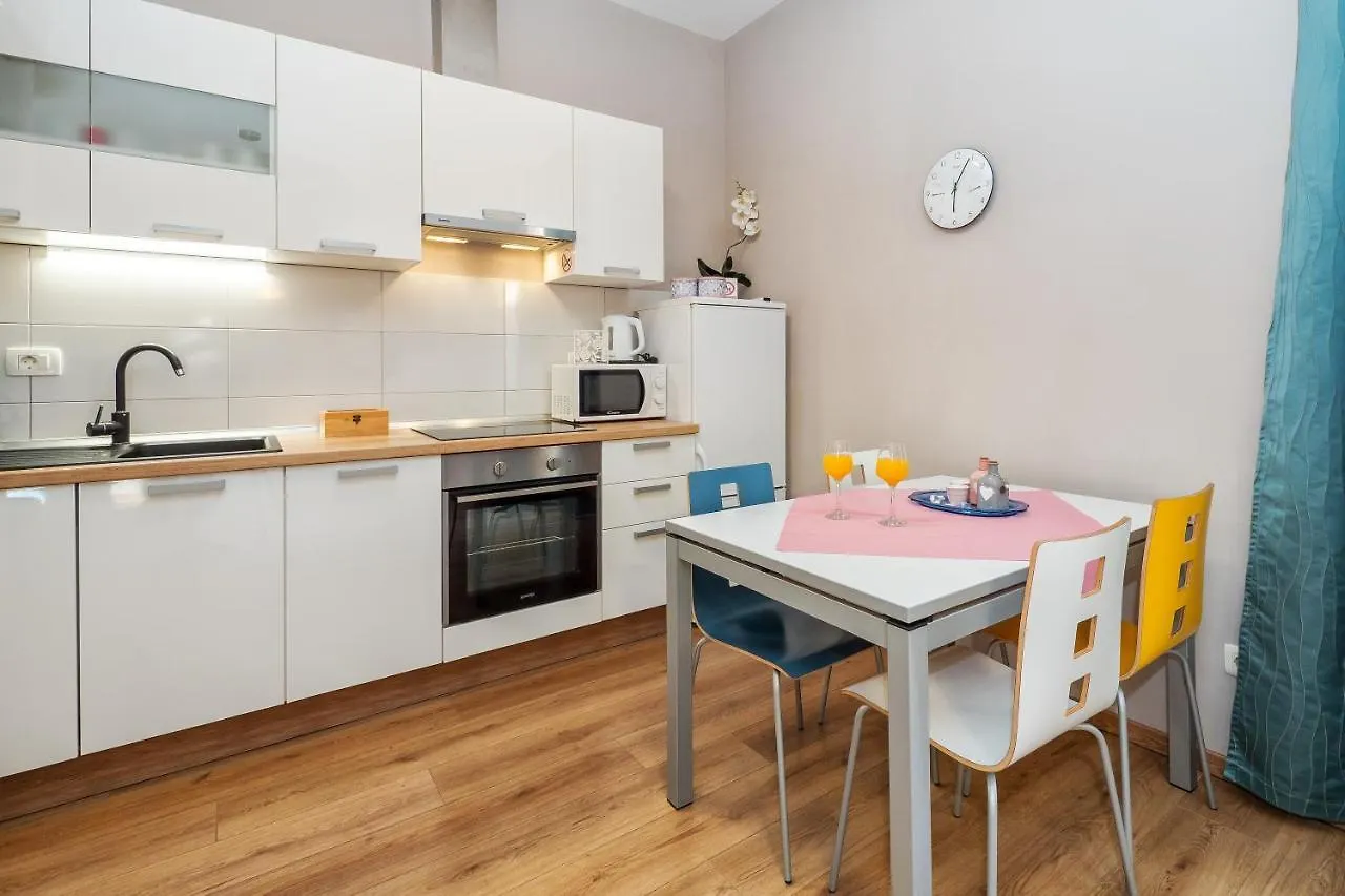 Apartment Queen Teuta In The Heart Of Split Historical Heritage