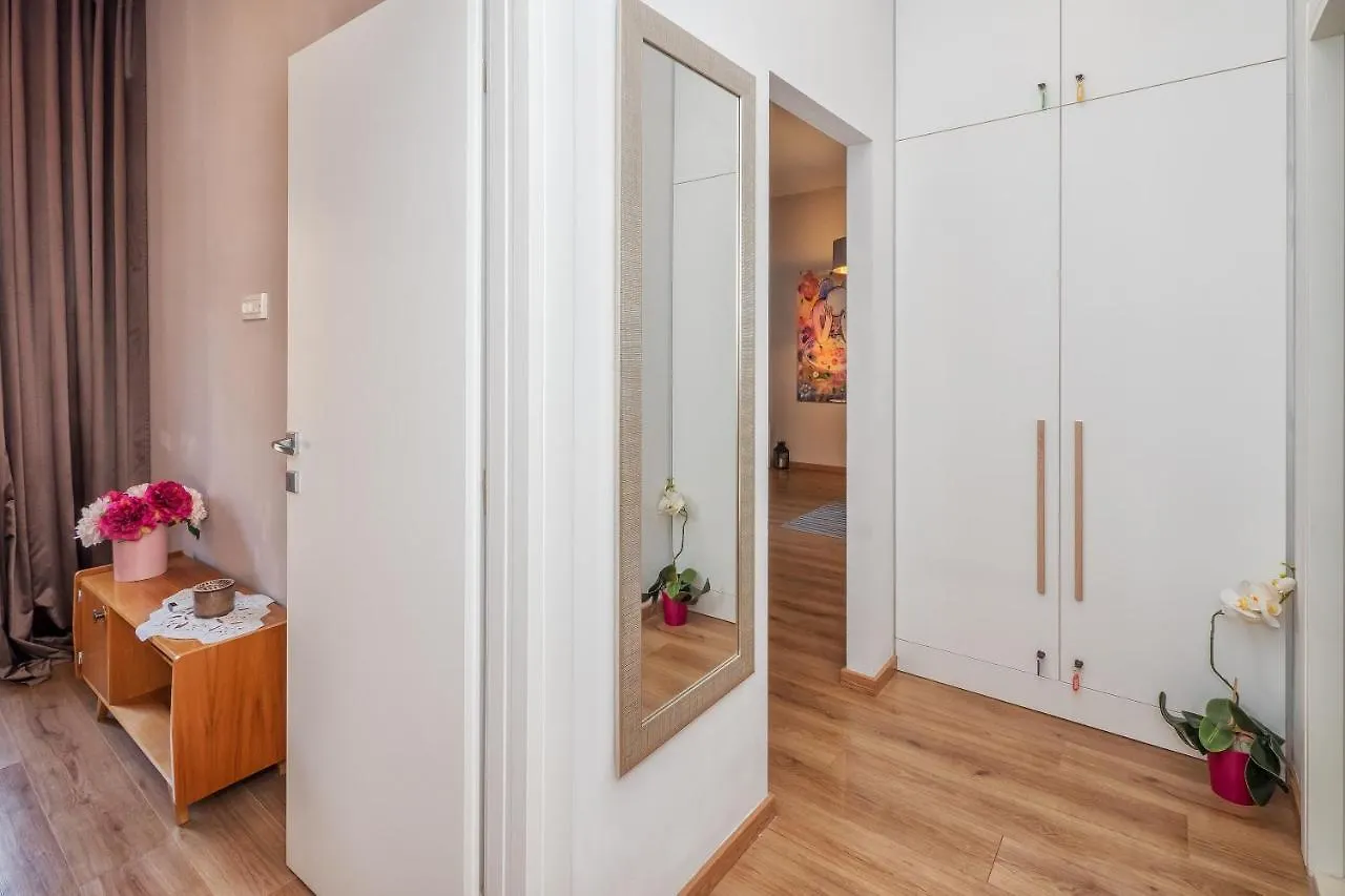 Apartment Queen Teuta In The Heart Of Split Historical Heritage 0*,